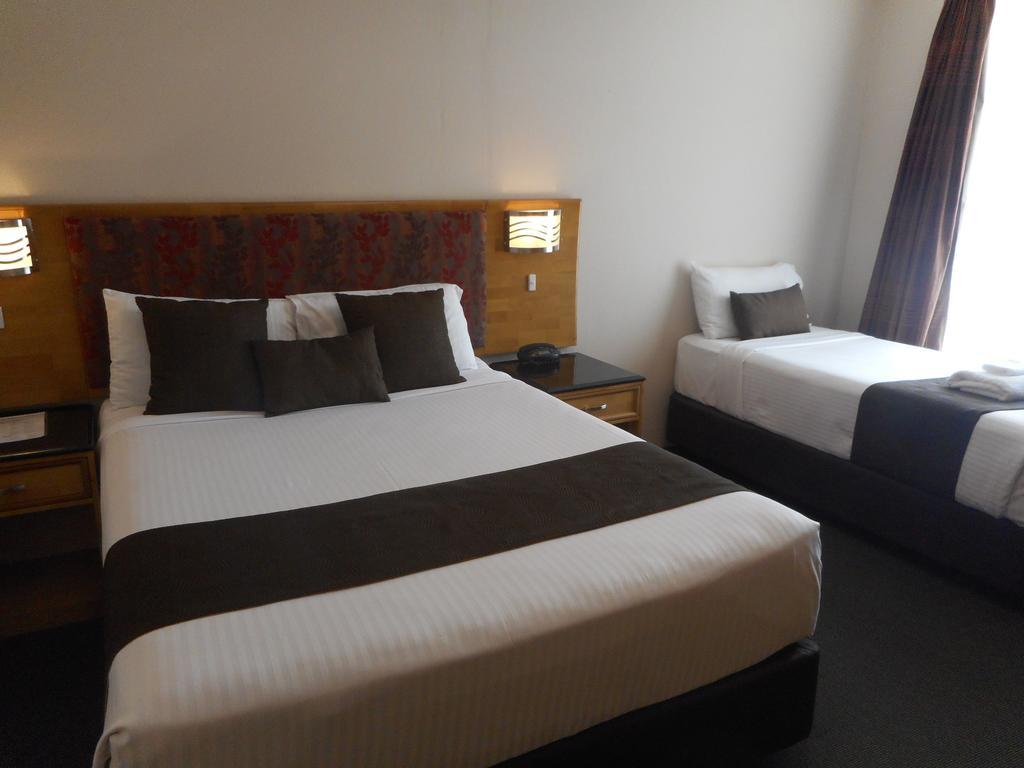Noah'S Mid City Motor Inn Muswellbrook Phòng bức ảnh